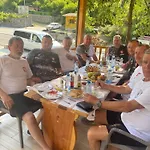 Hotel Rireyiana