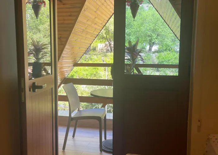 Otel Rireyana